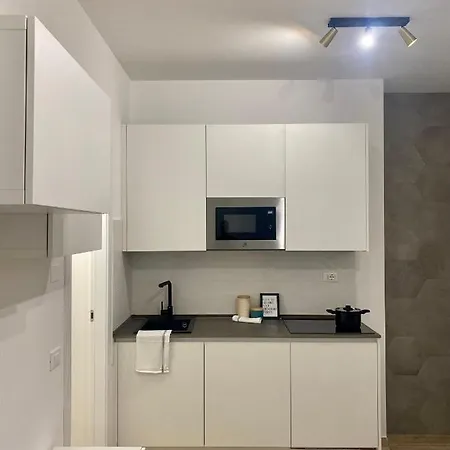 Stresa Centrale 3pax Wifi Милан