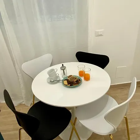 Stresa Centrale 3pax Wifi Apartment *